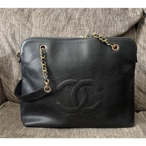 Chanel large CC tote bag caviar leather